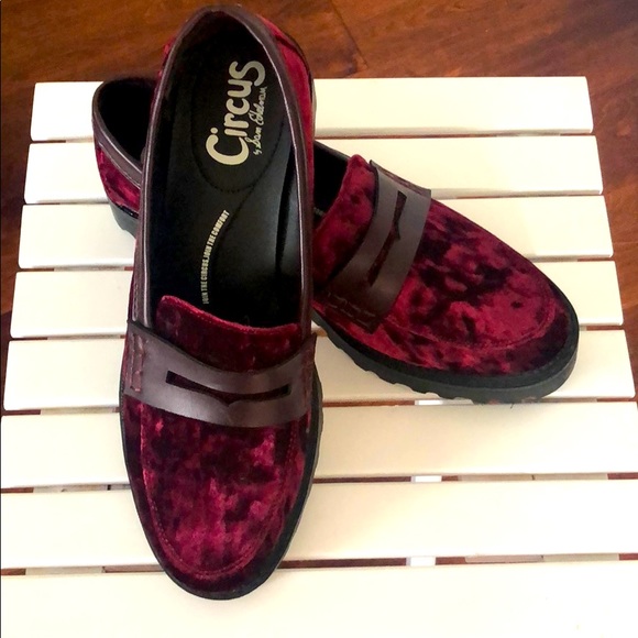 Circus by Sam Edelman Shoes - Loafer Shoes!  Red crushed velvet!